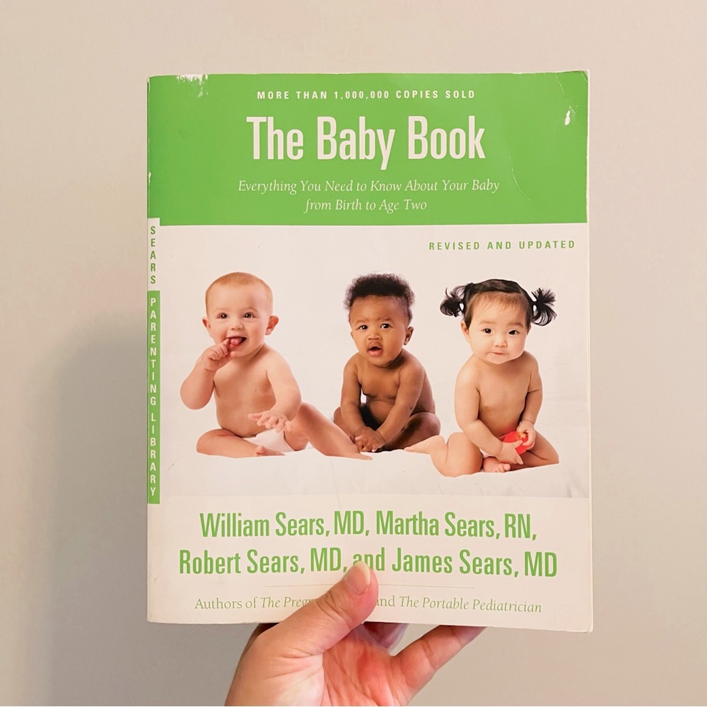 🌹 The Baby Book: Everything You Need to Know About Your Baby
